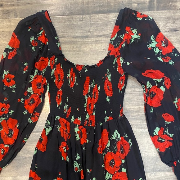 Rixo Dress Womens 6 Black Red Poppy Floral Yas Chiffon Midi Airy Square Neck - Picture 5 of 6